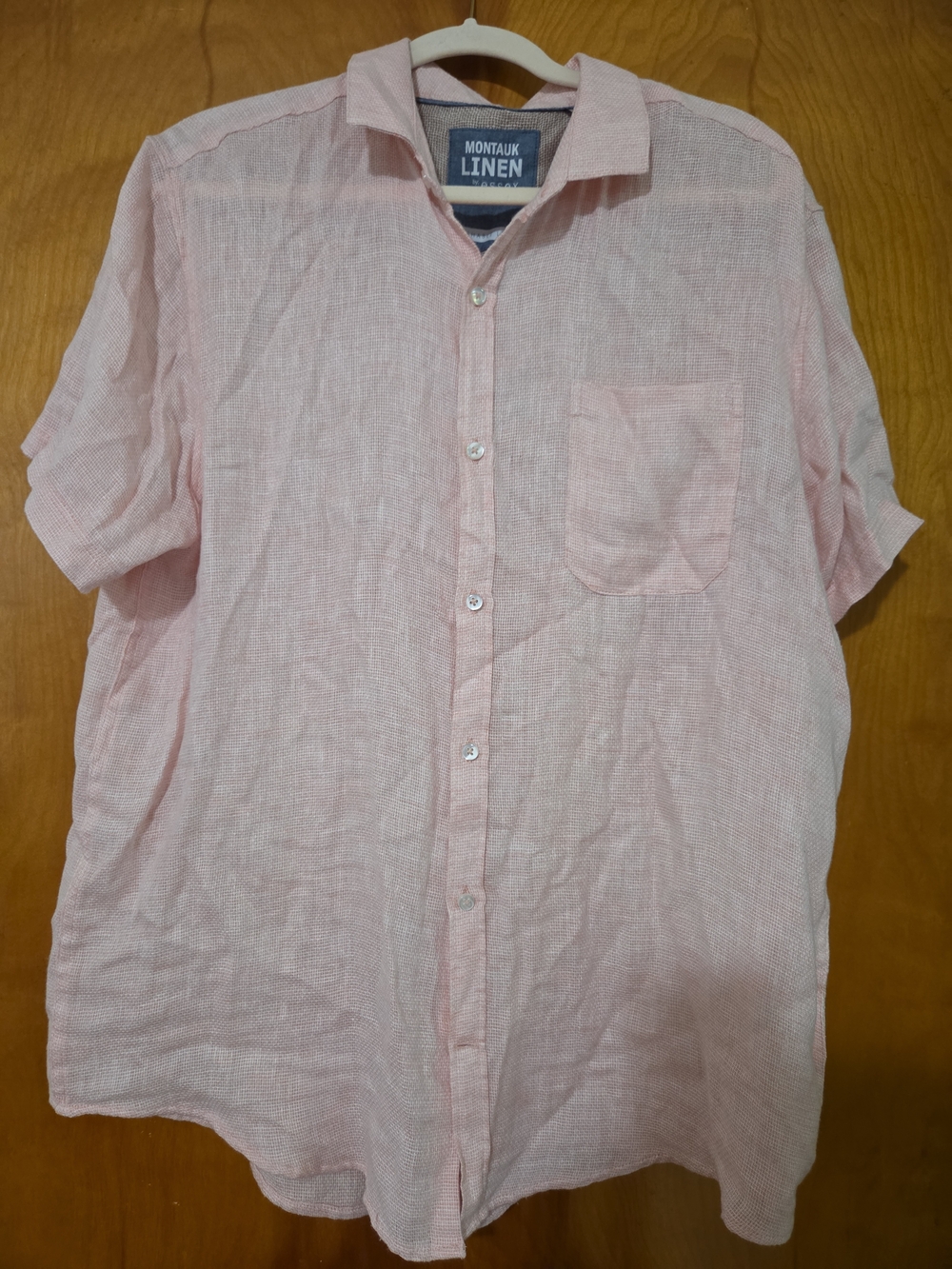 Men's Short-Sleeve Button-Down Shirt in Light Pink